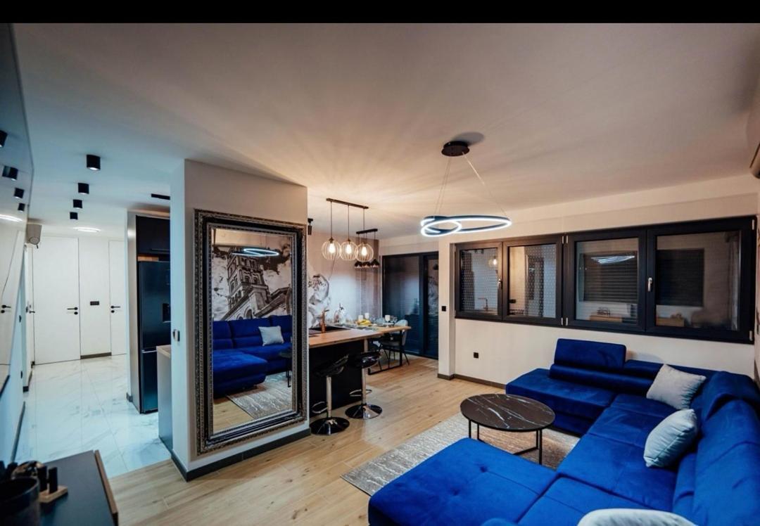 Black Queen Apartment Split Extérieur photo
